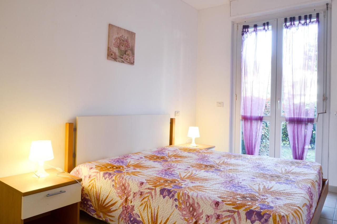 Residence Laura Bordighera Bagian luar foto
