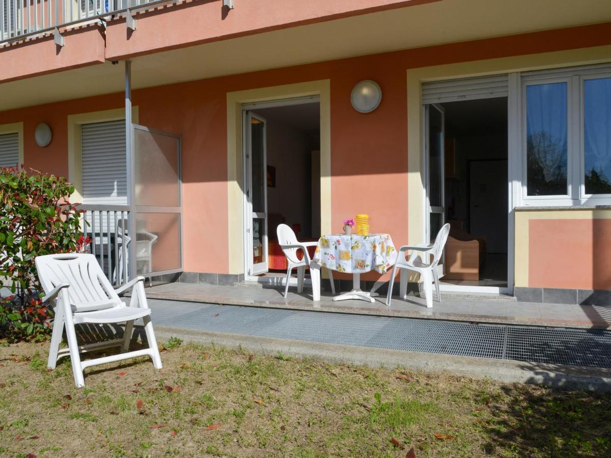 Residence Laura Bordighera Bagian luar foto