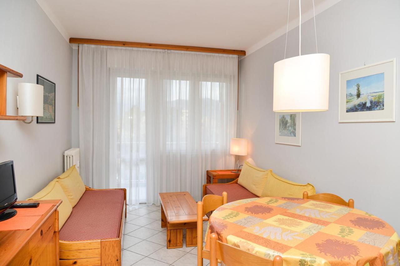 Residence Laura Bordighera Bagian luar foto